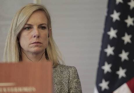 Luis Videgaray empfängt Kirstjen Nielsen in Mexiko-Stadt The Secretary of Internal Security of the United States, Kirstjen Nielsen, participates in a press conference with the Mexican Foreign Minister, Luis Videgaray (out of frame), in the Secretary of Foreign Affairs of Mexico City, Mexico, on 26 March 2018. The relationship with the United States is defined by coincidences rather than differences, assured the Foreign Minister of Mexico, Luis Videgaray, during the visit of the Secretary of National Security of the United States, Kirstjen Nielsen. Videgaray says coincidences define Mexico-US relationship !ACHTUNG: NUR REDAKTIONELLE NUTZUNG!  Copyright: xMarioxGuzmánx MEX027 20180327-636577251566176595