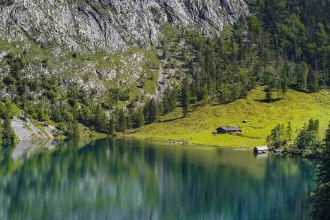 Fischunkelalm am Obersee im National Park Berchtesgaden, Deutschland, Bayern, Oberbayern, Berchtesgaden Nationalpark Obersee Lake in the Berchtesgaden National Park, Bavaria, Germany, Bavaria, Oberbayern, Upper Bavaria, Berchtesgaden National Park BLWS478743 Copyright: xblickwinkel allOver TPHx