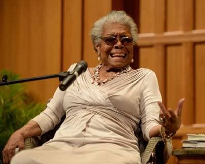 IMAGO ICONS: Maya Angelou May 28, 2014 - Boca Raton, Florida, United States Of America - BOCA RATON, FL - JANUARY 16: Dr. Maya Angelou speaks at Congregation B nai Israel on January 16, 2014 in Boca Raton, Florida..People: Dr. Maya Angelou Boca Raton United States Of America - ZUMAr160 20140528_zaa_r160_009 Copyright: xSMGx