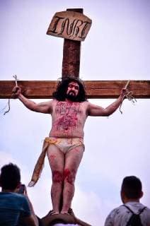 March 30, 2018 - March 30, 2018 Tlalnepantla, State of Mexico. In the community of Tlayacampa took place the commemoration of the Way of the Cross that refers to the different stages or moments lived by Jesus from the moment he was apprehended until his crucifixion and burial. William Barcenas interpreted Jesus. PHOTO: OMAR LOPEZ - ZUMAl109 20180330_zap_l109_005 Copyright: xOmarxLopezx