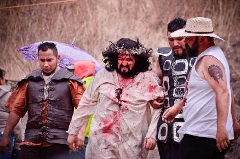 March 30, 2018 - March 30, 2018 Tlalnepantla, State of Mexico. In the community of Tlayacampa took place the commemoration of the Way of the Cross that refers to the different stages or moments lived by Jesus from the moment he was apprehended until his crucifixion and burial. William Barcenas interpreted Jesus. PHOTO: OMAR LOPEZ - ZUMAl109 20180330_zap_l109_016 Copyright: xOmarxLopezx