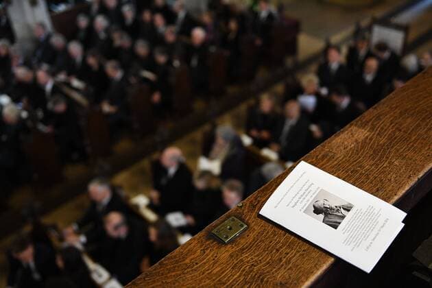 Themen der Woche Bilder des Tages . 31 03 2018. Cambridge, United Kingdom. Professor Stephen Hawking funeral. Family and friends of Professor Stephen Hawking attend his funeral at the University Church of St Mary the Great in the centre of Cambridge, United Kingdom.  xAndrewxParsonsx xi-Imagesx IIM-17402-0021