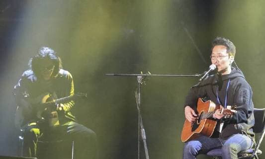April 1, 2018 - Pyeongyang, NORTH KOREA - April 2, 2018-Pyeongyang, North Korea-South Korean famous singer Kang San E rehersal for firtst performance at East Pyeongyang Grand theater in Pyeongyang, North Korea. North Korean leader Kim Jong-un has expressed hope that South Korean musicians performances in Pyongyang could serve as an occasion to show the unity of the two Koreas, state media reported Monday. Pyeongyang NORTH KOREA - ZUMAr168 20180401_zap_r168_004 Copyright: xRyuxSeung-Ilx