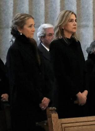 April 3, 2018 - El Escorial, Madrid, Spain - King Felipe VI of Spain, Queen Letizia of Spain, King Juan Carlos of Spain, Queen Sofia of Spain, Princess Elena, Princess Cristina attend Mass commemorating the 25th anniversary of the death of His Royal Highness the Count of Barcelona Juan of Borbon at Royal Monastery of San Lorenzo de El Escorialon April 3, 2018 in El Escorial, Spain El Escorial Spain  - ZUMAg15_ 20180403_zaf_g15_014 Copyright: xJackxAbuinx