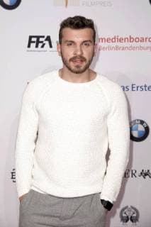 Edin Hasanovic at the nominee evening for the German Film Award 2018 at the BMW Haus am Kurfürstendamm Berlin 07 04 2018 Foto:xS.xGabschx xFuturexImage