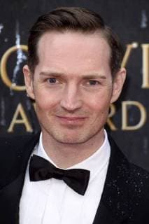 Dan Gillespie Sells The Feeling at the Olivier Awards 2018 at the Royal Albert Hall London 08 04 2018 Dan Gillespie Sells The Feeling  Foto:xS.xVasx xFuturexImage