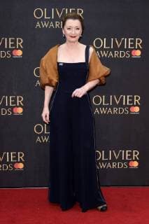 Lesley Manville at the 2018 Olivier Awards at the Royal Albert Hall London 08 04 2018 Lesley Manville  Foto:xS.xVasx xFuturexImage