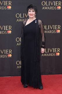 Chita Rivera at the presentation of the Olivier Awards 2018 at the Royal Albert Hall London 08 04 2018 Chita Rivera  Foto:xS.xVasx xFuturexImage