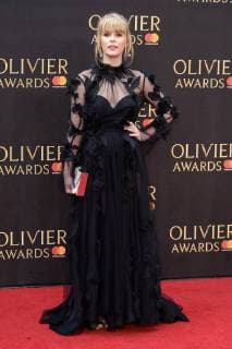 Hannah Arterton at the Olivier Awards 2018 at the Royal Albert Hall London 08 04 2018 Hannah Arterton  Foto:xS.xVasx xFuturexImage