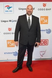 Joerg Moukaddam Awarded the 13th Victress Award 2018 in Berlin on 09 04 2018 13 Victress Awards Gala 2018
