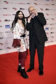 Conchita and Karl Dall at the 13th PRG Live Entertainment Award ceremony in the Festhalle Frankfurt Frankfurt am Main 09 04 2018 Foto:xS.xGabschx xFuturexImage