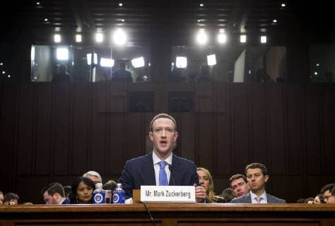 Themen der Woche KW15 Bilder des Tages Facebook CEO Mark Zuckerberg testifies during a Joint Senate Judiciary and Commerce Committee hearing on Facebook, social media privacy, and the use and abuse of data, on Capitol Hill in Washington, D.C. on April 10, 2018.  WAP20180410316 KEVINxDIETSCH