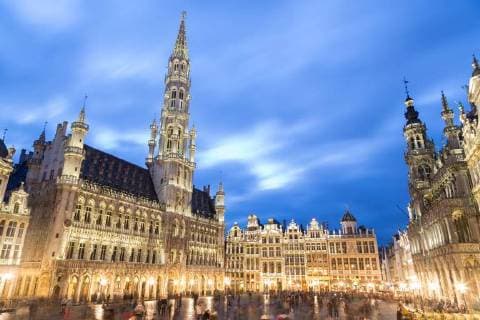 Town Hall Hotel de Ville and Baroque houses on Grand Place Grote Markt Brussels Belgium Europe Copyright: imageBROKER/MarcxRasmus ibxmra04657488.jpg