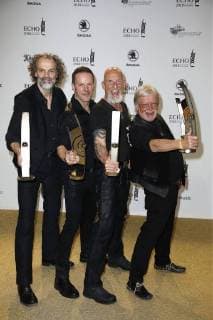 Award Winner Santiano at the ECHO POP Awards on 12.04.2018 in Berlin ECHO POP Awards 2018 in Berlin Winner Price winner Pressroom