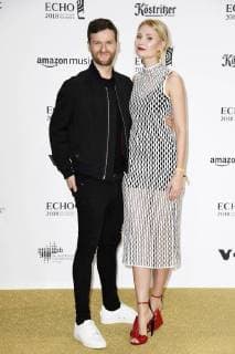 Daniel Grunenberg and Carolin Niemczyk Glasperlenspiel at the 27th German Music Award Echo 2018 in the Messe Berlin Berlin 12 04 2017 Foto:xF.xKernx xFuturexImage