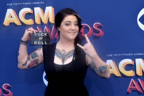 Bilder des Tages Singer Ashley McBryde attends the 53rd annual Academy of Country Music Awards held at MGM Grand Garden Arena in Las Vegas, Nevada on April 15, 2018. The show will be telecast live on CBS.  LAV20180415022 JIMxRUYMEN