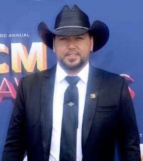 Singer Jason Aldean attends the 53rd annual Academy of Country Music Awards held at MGM Grand Garden Arena in Las Vegas, Nevada on April 15, 2018. The show will be telecast live on CBS.  LAV20180415128 JIMxRUYMEN