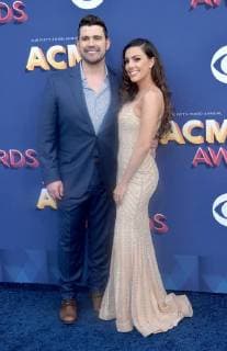 Josh Gracin (L) and Katie Weir attend the 53rd annual Academy of Country Music Awards held at MGM Grand Garden Arena in Las Vegas, Nevada on April 15, 2018. The show will be telecast live on CBS.  LAV20180415360 JIMxRUYMEN