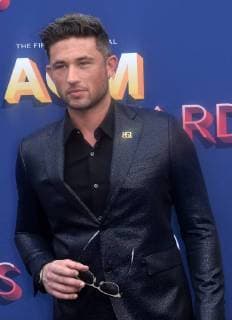 Singer Michael Ray attends the 53rd annual Academy of Country Music Awards held at MGM Grand Garden Arena in Las Vegas, Nevada on April 15, 2018. The show will be telecast live on CBS.  LAV20180415402 JIMxRUYMEN
