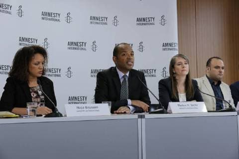 Najia Bounaim Deputy North Africa Director for Campaigns at Amnesty Internationals International Secretariat Markus N Beeko Secretary General of Amnesty International in Germany Sara Fremberg Press Officer for Amnesty Germany Taher Mokhtar Egyptian doctor and human rights activist - he accepts the Amnesty Human Rights Award for the Nadeem Center German