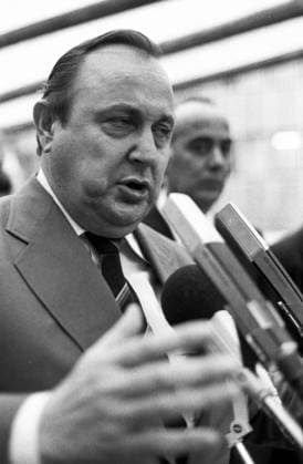 FDP-Kundgebung 1976 DEU, Deutschland, Dortmund: FDP-Kundgebung im Wahlkampf am 14.09.1976 in Dortmund. Hans-Dietrich Genscher DEU, Germany, Dortmund: FDP rally in the election campaign on 14.09.1976 in Dortmund. NRW