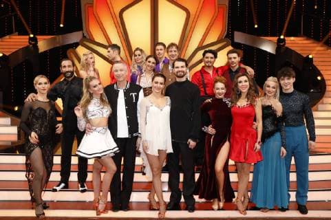 Julia Dietze Massimo Sinato Iris Mareike Steen Regina Luca Christian Polanc Thomas Hermanns Charlotte Worthy Ekaterina Leonova Renata Lusin Valentin Lusin Ingolf Luck Jimi Blue Ochsenknecht Erich Klann Oana Nechiti Bela Klentze Judith Williams Katja Kalugina and Roman Lochmann in the 5 live show of the 11 season of the RTL Tanzshow Lets Dance at the MMC Coloneum Cologne 20 04 2018 Foto:xC.xHardtx xFuturexImage