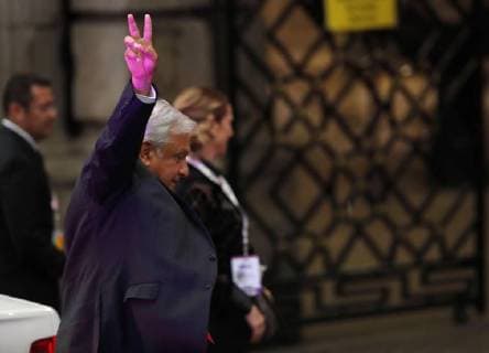 Leftist candidate for the Presidency of Mexico Andres Manuel Lopez Obrador arrives at the first great debate, in Mexico City, Mexico, 22 April 2018. The five candidates debate to present their proposals on issues of security, fight against corruption and democracy and try to convince voters of their chances of victory in the elections on July 1. Candidates from Mexico debate security, corruption and impunity !ACHTUNG: NUR REDAKTIONELLE NUTZUNG!  Copyright: xJORGExNUNEZx CMX01 20180423-636600560265809387