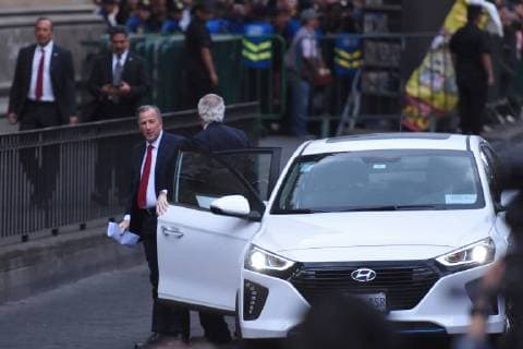 CIDADE DO MÉXICO, DF - 22.04.2018: PRESIDENTIAL RACE IN MEXICO - Candidate for Mexico& 39;s prest ent of PRI political party Jose Antonio Meade attends on First Debate of candidates for the Mexico presidential held at Palace of Mining on April 22, 2018 in Mexico City, Mexico. x1519418x  CarlosxTischler