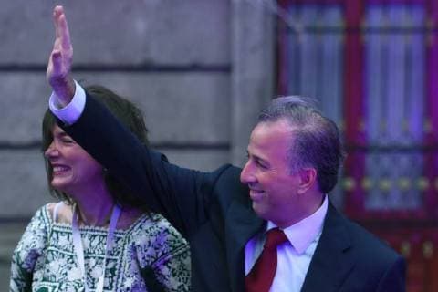 CIDADE DO MÉXICO, DF - 22.04.2018: PRESIDENTIAL RACE IN MEXICO - Candidate for Mexico& 39;s ident ent of PRI political party Jose Antonio Meade attends on First Debate of cdates for the Mexico presidesidential held at Palace of Mining on April 22, 2018 in Mexico City, Mexico. x1519426x  CarlosxTischler