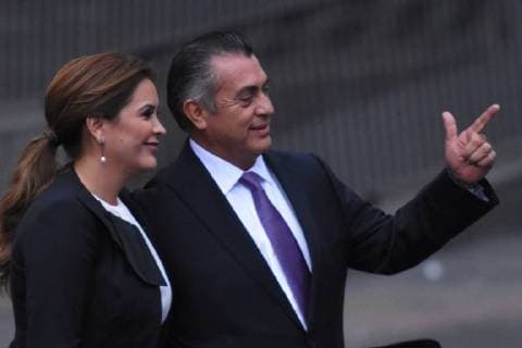 CIDADE DO MÉXICO, DF - 22.04.2018: PRESIDENTIAL RACE IN MEXICO - Independent Candidate for Mexico& 39;s prest ent Jaime Rodriguez Calderon attends on First Debate of candid for Mexico& 39;esidentiential held at Pat Palace of Mining on April 22, 2018 in Mexico City, Mexico. x1519437x  CarlosxTischler