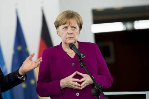 April 23, 2018 - Berlin, Germany - German Chancellor Angela Merkel is pictured as she gives a statement to the press together with United Nations High Commissioner for Refugees (UNHCR) Filippo Grandi (not in the picture) prior to a meeting at the Chancellery in Berlin, Germany on April 23, 2018. Berlin Germany  - ZUMAn230 20180423_zaa_n230_600 Copyright: xEmmanuelexContinix