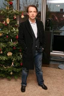 Lucas Gregorowicz - Fototermin am Set von Oh Tannenbaum in Berlin am 16.01.2007. Settermin Oh Tannenbaum *** Lucas Gregorowicz Photo session on the set of Oh Tannenbaum in Berlin on 16 01 2007 Settermin Oh Tannenbaum