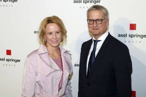 Julia Becker and Jörg Quoos at the presentation of the Axel Springer Award 2018 at Axel Springer Haus Berlin 24 04 2018 Foto:xA.xBuggex xFuturexImage