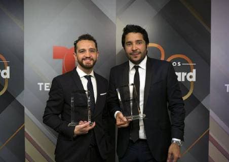 Andres Torres and Mauricio Rengifo pose with their Producer of the Year award at the press room of the Billboard Latin Music Awards 2018 at the Mandalay Bay resort in Las Vegas, Nevada, United States, 26 April 2018. Billboard Latin Music Awards 2018 !ACHTUNG: NUR REDAKTIONELLE NUTZUNG!  Copyright: xArmandoxArorizox BIL13 20180427-636603993227183653