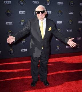 Entertainment Bilder der Woche KW17 Bilder des Tages April 26, 2018 - Hollywood, CA, U.S. - 26 April 2018 - Hollywood, California - Mel Brooks. 2018 TCM Classic Film Festival held at TCL Chinese Theatre. Photo Credit: AdMedia Hollywood U.S. - ZUMAa123 20180426_zaa_a123_215 Copyright: xBirdiexThompsonx