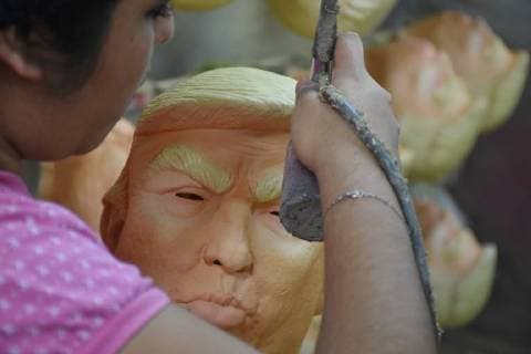 April 27, 2018 - Cuernavaca, Morelos, Mexico - A worker girl seen manufacturing masks of the U.S. president Donald Trump in Cuernavaca, Mexico. Cuernavaca Mexico - ZUMAs197 20180427_zaa_s197_104 Copyright: xCarlosxTischlerx