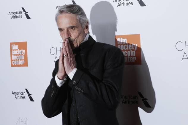 Jeremy Irons arrives on the red carpet at the 45th Chaplin Award Gala at Alice Tully Hall in Lincoln Center on April 30, 2018 in New York City.  NYP20180430162 JOHNxANGELILLO