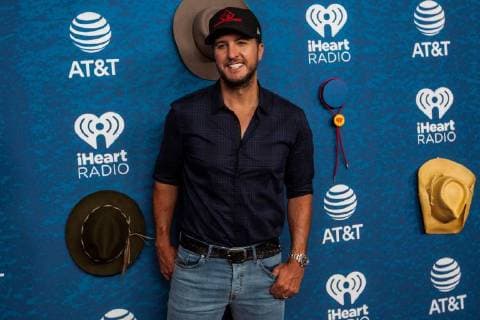 May 5, 2018 - Austin, Texas, USA - Luke Bryan walks the Red Carpet at the iHeart Country Music Fest in Austin, Texas on May 5th, 2018 (05 05 18). Photo of LUKE BRYAN. Austin USA - ZUMAm222 20180505_zap_m222_025 Copyright: xMichaelxMullenixx
