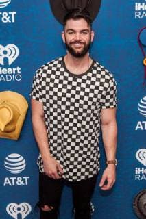 May 5, 2018 - Austin, Texas, USA - Dylan Scott walks the Red Carpet at the iHeart Country Music Fest in Austin, Texas on May 5th, 2018 (05 05 18). Photo of DYLAN SCOTT. Austin USA - ZUMAm222 20180505_zap_m222_027 Copyright: xMichaelxMullenixx