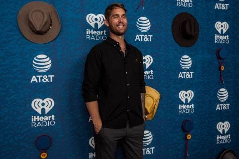 May 5, 2018 - Austin, Texas, USA - Brett Young walks the Red Carpet at the iHeart Country Music Fest in Austin, Texas on May 5th, 2018 (05 05 18). Photo of BRETT YOUNG. Austin USA - ZUMAm222 20180505_zap_m222_014 Copyright: xMichaelxMullenixx