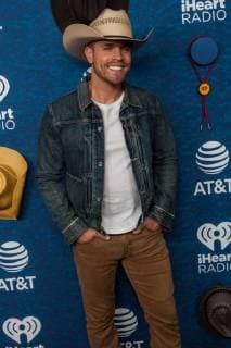 May 5, 2018 - Austin, Texas, USA - Dustin Lynch walks the Red Carpet at the iHeart Country Music Fest in Austin, Texas on May 5th, 2018 (05 05 18). Photo of DUSTIN LYNCH. Austin USA - ZUMAm222 20180505_zap_m222_011 Copyright: xMichaelxMullenixx