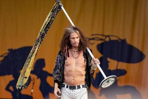 May 5, 2018 - New Orleans, Louisiana, U.S - STEVEN TYLER of Aerosmith during 2018 New Orleans Jazz and Heritage Festival at Race Course Fair Grounds in New Orleans, Louisiana New Orleans U.S. - ZUMAs135 20180505_zap_s135_648 Copyright: xDanielxDeSloverx