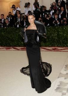 Bella Hadid arrives on the red carpet at The Metropolitan Museum of Art s Costume Institute Benefit Heavenly Bodies: Fashion and the Catholic Imagination at Metropolitan Museum of Art in New York City on May 7, 2018.  NYP20180507296 JOHNxANGELILLO