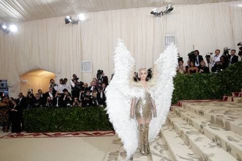 Katy Perry arrives on the red carpet at The Metropolitan Museum of Art s Costume Institute Benefit Heavenly Bodies: Fashion and the Catholic Imagination at Metropolitan Museum of Art in New York City on May 7, 2018.  NYP20180507389 JOHNxANGELILLO