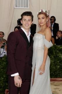 Shawn Mendes and Hailey Baldwin arrive on the red carpet at The Metropolitan Museum of Art s Costume Institute Benefit Heavenly Bodies: Fashion and the Catholic Imagination at Metropolitan Museum of Art in New York City on May 7, 2018.  NYP20180507370 JOHNxANGELILLO