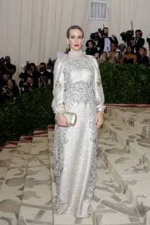Sarah Paulson arrives on the red carpet at The Metropolitan Museum of Art s Costume Institute Benefit Heavenly Bodies: Fashion and the Catholic Imagination at Metropolitan Museum of Art in New York City on May 7, 2018.  NYP20180507375 JOHNxANGELILLO