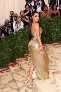 May 7, 2018 - New York, N.Y, USA - KIM KARDASHIAN WEST attends the Metropolitan Museum of Art Costume Institute Benefit with exhibition of Heavenly Bodies: Fashion and the Catholic Imagination .The Met Museum, NYC.May 7, 2018.Photos by , Globe Photos Inc. New York USA - ZUMAms4_ 20180507_zaa_ms4_033 Copyright: xSoniaxMoskowitzx