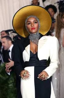 May 7, 2018 - New York, N.Y, USA - JANELLE MONAE attends the Metropolitan Museum of Art Costume Institute Benefit with exhibition of Heavenly Bodies: Fashion and the Catholic Imagination .The Met Museum, NYC.May 7, 2018.Photos by , Globe Photos Inc. New York USA - ZUMAms4_ 20180507_zaa_ms4_065 Copyright: xSoniaxMoskowitzx