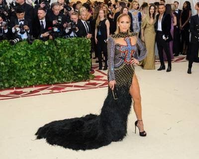 May 7, 2018 - New York, NY, U.S. - 07 May 2018 - New York, New York - Jennifer Lopez. 2018 Metropolitan Museum of Art Costume Institute Gala: Heavenly Bodies: Fashion and the Catholic Imagination. Photo Credit: Christopher Smith AdMedia New York U.S. - ZUMAa123 20180507_zaa_a123_027 Copyright: xChristopherxSmithAdmediax