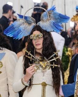 May 7, 2018 - New York, NY, U.S. - 07 May 2018 - New York, New York - Lana Del Rey. 2018 Metropolitan Museum of Art Costume Institute Gala: Heavenly Bodies: Fashion and the Catholic Imagination. Photo Credit: Christopher Smith AdMedia New York U.S. - ZUMAa123 20180507_zaa_a123_065 Copyright: xChristopherxSmithAdmediax